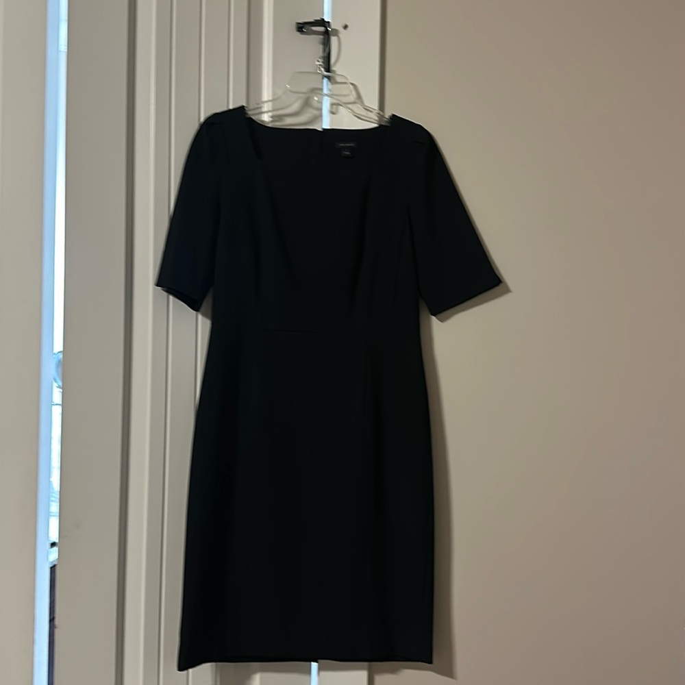 Ann Taylor seasonless stretch black dress